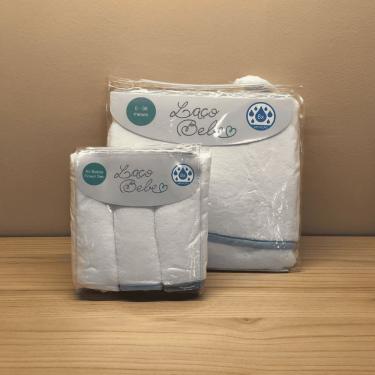 Imagem de Kit Toalha de Banho e 3 Paninhos de Boca/Babitas Azul - Laço Bebê