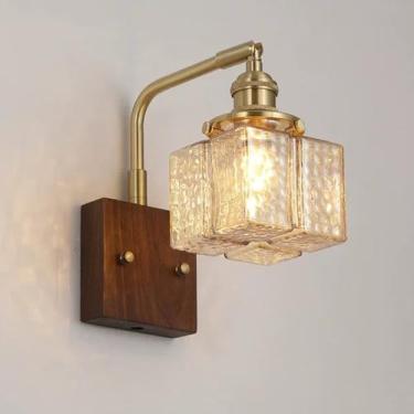 Imagem de Luminária de parede retrô de madeira, acabamento moderno em latão antigo, luminária de parede com cúpula de vidro soprado à mão, luminária de parede nórdica de madeira maciça Wabi Sabi para