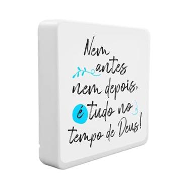 Imagem de Luminária Box Slim Decorativa, LED USB, Mensagem No Tempo de Deus, Branca, Formato Retangular