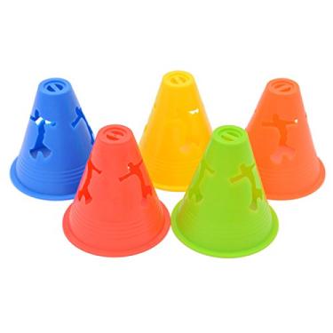 Imagem de Famgee Conjunto de cones de 3 polegadas de plástico à prova de vento Slalom Cones de patinação em linha de rolo de taça de plástico com furos para treino esportivo de skate, 5 cores, 20 peças