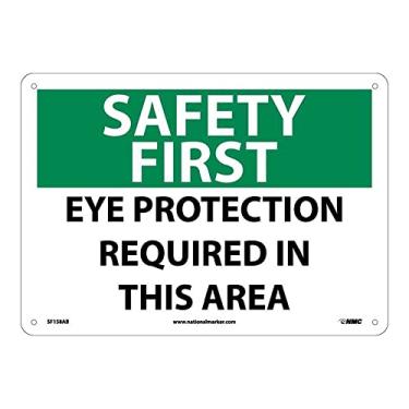 Imagem de National Marker SF158RB Placa "Safety First, Eye Protection Required in This Area", plástico rígido, 25,4 cm x 35,5 cm