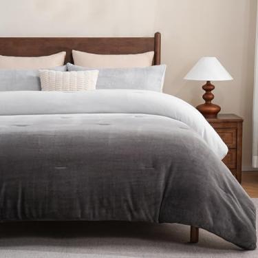 Imagem de Bedbay Conjunto de edredom cinza, fofo, luxuoso, de veludo, leite, tamanho Queen, cinza, gradiente, 3 peças, edredom quente de inverno para cama queen size com 2 fronhas