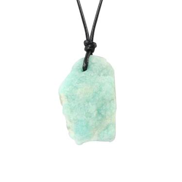 Imagem de LERSUSI Colar de cristal cru natural para mulheres, colares de pedras irregulares, pingente de pedra preciosa espiritual com corda ajustável, 13-27 in, Pedra, Fluorita verde