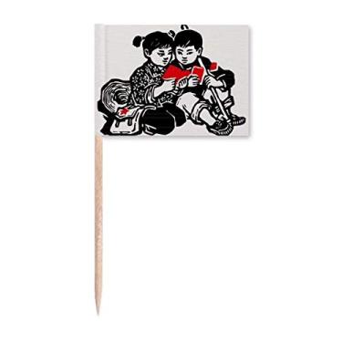 Imagem de Boné para meninos e meninas com bandeiras de palito patriotismo e enfeite de festa