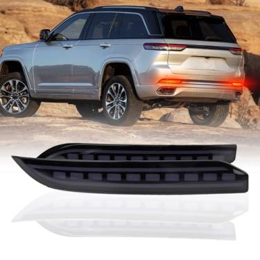 Imagem de PGTOPONE Refletores de para-choque traseiro de LED vermelho lâmpadas de luz traseira de freio de neblina compatíveis com Jeep Grand Cherokee 2022 2023 2024 2025 Kits de seta de luz refletora (fumado)