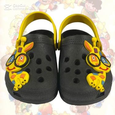 Imagem de Babuche Infantil com Estampa de Girafa  Leveza e Diversão nos Pés dos 
