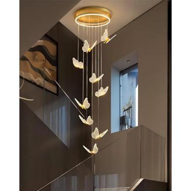 Imagem de Lustre LED em formato de borboleta, luminária pendente decorativa para escada, altura ajustável, para uso interno em residências, com detalhes dourados e dimerizáveis, ideal para sala de est