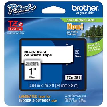 Imagem de Fita original Brother 1" (24 mm) Preto sobre Branco TZe P-Touch para Brother PT-2430PC, etiquetadora PT2430PC com guia de fita TZe incluída