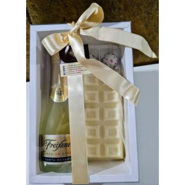 Imagem de Caixa Mini Blanc Brigadeiro Brasil, Recheada com Nutella e Brigadeiro