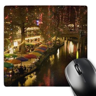 Imagem de 3dRose Mouse pad 20,3 x 20,3 x 0,63 cm, EUA, Texas, San Antonio Riverwalk Area/Noite (mp_94613_1)