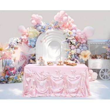 Imagem de LJIE-House Toalha de mesa de cetim rosa – Toalha de mesa quadrada para chás de bebê 228 x 259 cm, decoração de mesa elegante para aniversários, festas temáticas, 1 pacote