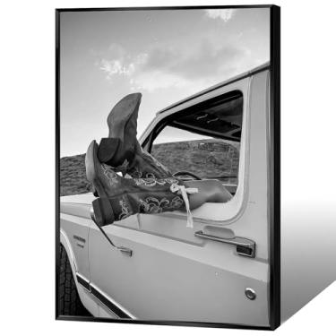 Imagem de FBKDVC Arte de parede vintage caubói ocidental mulher com botas de vaqueira preto e branco pôsteres modernos feminista impressão estética pintura para casa quarto dormitório apartamento decoração de