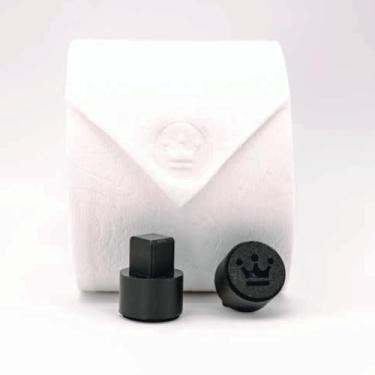 Imagem de Coroa de carimbo de papel higiênico – Crie papel higiênico lindamente dobrado para hóspedes, aluguéis de férias, preparação de casa, manutenção de casa. Decoração de banheiro reutilizável