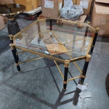 Imagem de Mesa de Centro Auxiliar Quadrada Metal Preto e Dourado - LUXdécor