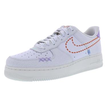 Imagem de Nike Tênis feminino Air Force 1 '07 Se tamanho 34, cor: branco/laranja segurança/vela/branco brilhante