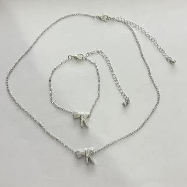 Imagem de Colar com pingente 99 Conjunto de pulseiras com inicial de prata para mulheres, banhado a prata, pingente de coração com inicial de coração, pulseiras, presentes de aniversário de aniversário para