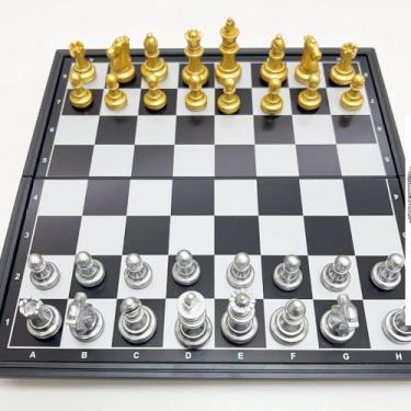 Imagem de Tabuleiro de Xadrez Magnético Dobrável, 32x32x2cm, Plástico Resistente, Educacional, 32 Peças Incluídas