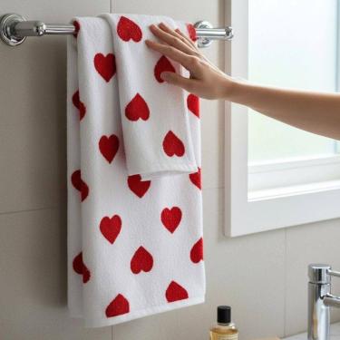 Imagem de Jogo Toalha de Banho e Toalha de Rosto Felpuda Corações Vermelho 100% Algodão Teka - Toque Macio e Alta Absorção