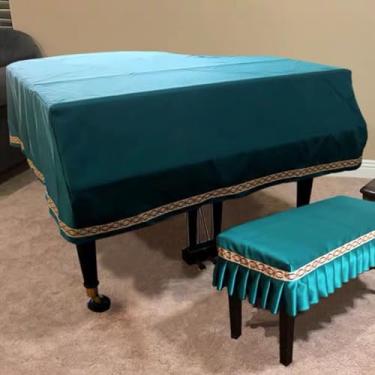 Imagem de 5JJJLOOOPP Capa de piano de cauda à prova de poeira, capa decorativa para piano de tamanho completo, capa protetora decorativa triângulo acabamento acetinado suave (B, 160 cm + capa dupla) (A 160 cm +