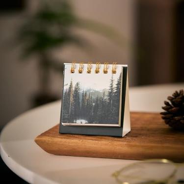 Imagem de 2 mini calendário de mesa 2025-2026, calendário de mesa pequeno dobrável em pé - calendário de mesa mensal - encadernação de fio duplo de papel grosso para casa ou escritório (estilo 6, 7 x 6,5 x 3,5