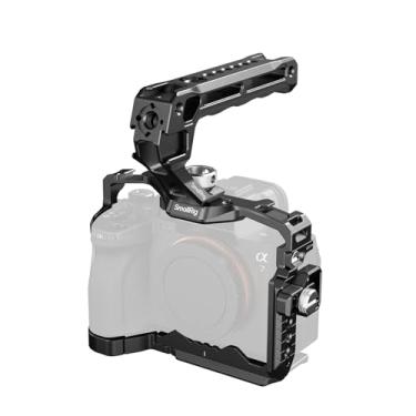 Imagem de SmallRig Kit de gaiola de liberação rápida HawkLock para Sony Alpha 7R V/Alpha 7 IV/Alpha 7S III/Alpha 1 / Alpha 7R IV/Alpha 7 V, gaiola completa com alça superior e grampo de cabo (versão atualizada)
