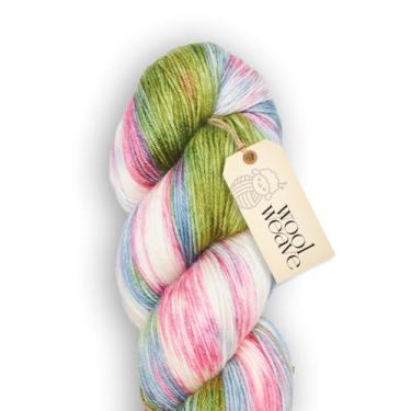 Imagem de Woolweave Fio de peso para dedos - fio variegado tingido à mão, 75% lã de merino extrafina e 25% poliamida, 100 g de novelo, 438 jardas - leve, macio e durável