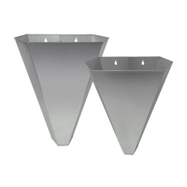 Imagem de Cone de retenção de aves de aço galvanizado para frangos grandes cones de frango para perus, camadas, frangos de corte até 3,6 kg Cone plano Equipamento de processamento de frango 2 tamanhos M+L