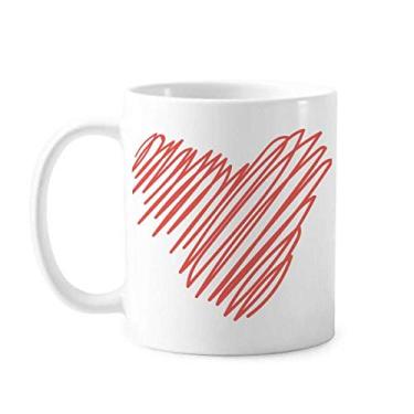 Imagem de Caneca de cerâmica para café e porcelana com desenho em linha vermelha de coração para dia dos namorados