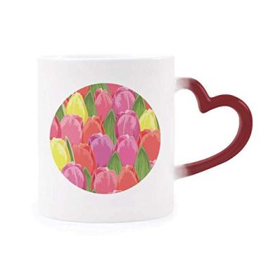 Imagem de Caneca de flor tulipa sensível ao calor em aquarela vermelha muda de cor