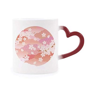 Imagem de Caneca de grés com estampa rosa de flores de cerejeira sensível ao calor vermelha que muda de cor