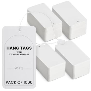 Imagem de Etiquetas de pendurar em branco com cordão e fixadores, etiquetas de papel cartolina de 5 x 9 cm para etiquetagem, preços e presentes – pacote com 1000 etiquetas brancas para varejo, roupas, presentes