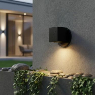 Imagem de Arandela Quadrada Dicroica Mr16 7x7 Canopla 12cm Externa Para Muro Par