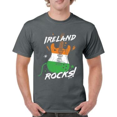 Imagem de Camiseta masculina Ireland Rocks Guitar Flag St Patrick's Day Shamrock Groove Vibe Pub Celtic Rock and Roll Clove, Carvão, M