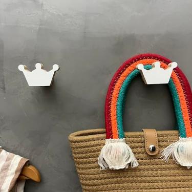 Imagem de 2 Ganchos de parede infantil Coroa Branco princesa decoração quarto bebê