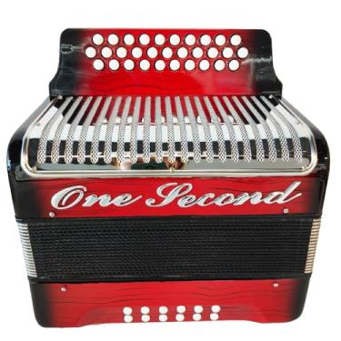 Imagem de Um segundo acordeão de marca completa com 12 graves e 31 teclas (vermelho gradiente)
