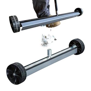 Imagem de Vassoura magnética de liberação rápida, feita com orgulho nos EUA, vassoura magnética de prego de 66 cm em rodas de poliéster de 10 cm, para facilitar a limpeza de detritos metálicos. Edição de