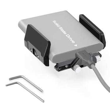 Imagem de EMART Suporte de montagem SSD com grampo de cabo Cold Shoe, 4.1 cm-6.6 cm para Samsung T5 T7 SSD SanDisk compatível com BMPCC 4K 6K iPhone Pro Max gaiola de câmera