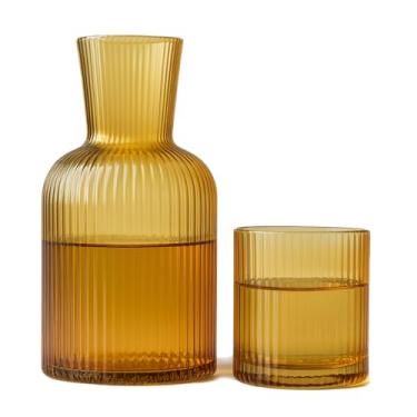 Imagem de Conjunto de garrafa de água de cabeceira de vidro âmbar com tampa de copo – jarras de água de 750 g e copos de 184 g, garrafa de água vintage de cabeceira com copo para mesa de cabeceira, decoração de