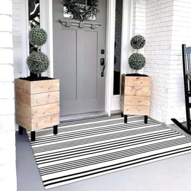 Imagem de OJIA Tapete preto e branco para ambientes externos, 9,5 x 1,5 m, lavável à máquina, tapete de porta da frente ao ar livre, tapete de entrada listrado de algodão tecido à mão tapete de entrada para