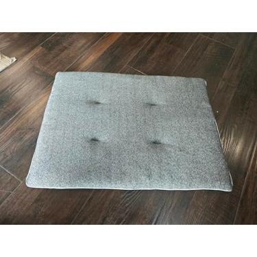 Imagem de Tapete de cama para cães à prova de mastigação, almofada de canil indestrutível para filhotes de dentição e mastigadores agressivos, tapete durável à prova d'água para cães grandes