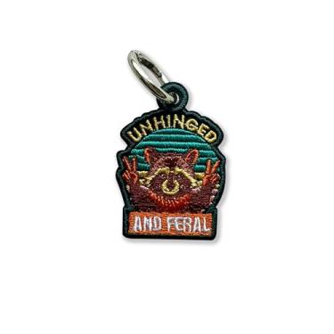 Imagem de 314Pi Chaveiro bordado guaxinim desarticulado e selvagem, chaveiros de etiqueta bordada tamanho 5 cm, bordado de sarcasmos com chaveiros coloridos para mochilas, roupas, motocicletas, scooters, carros