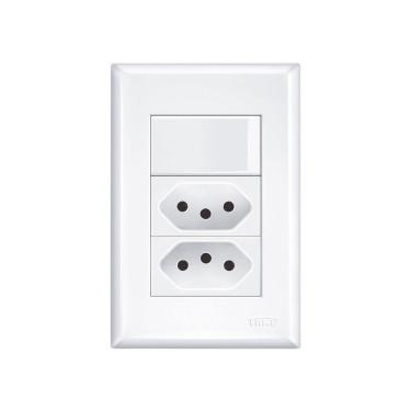 Imagem de Interruptor Simples e Tomada Dupla 2P+T 20A Fame Evidence com Placa 4x2 Branco