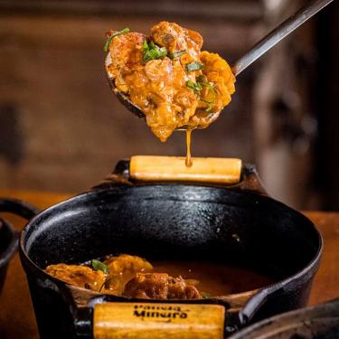 Imagem de Caçarola Tradição Tampa de Ferro Panela Mineira AM 24cm 4L