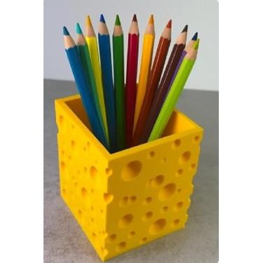 Imagem de Porta-Lápis Decorativo em Formato de Queijo Suíço, Organizador de Mesa Amarelo, Design Criativo