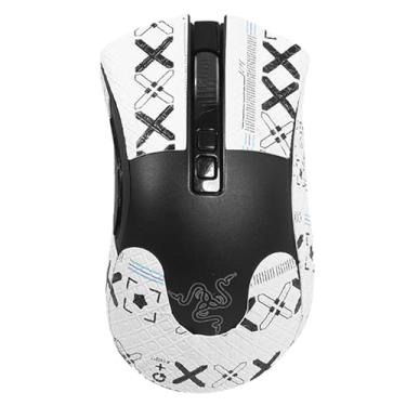 Imagem de NOUKAJU Fita aderente para mouse com cobertura total para Razer DeathAdder Essential Gaming Mouse, fita antiderrapante para mouse, kit de atualização de mouse profissional pré-cortado resistente ao