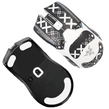 Imagem de Fita aderente para mouse cobertura total para Razer Viper V2 Pro, NOUKAJU bordas curvas arredondadas patins, kit de atualização de mouse profissional pré-cortado resistente ao suor autoadesivo