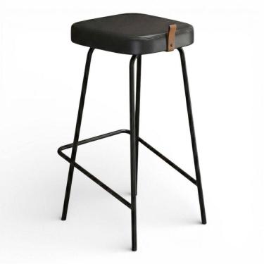 Imagem de Banqueta Alta Cozinha E área Gourmet Vik Estofada Couríssimo Preto - Desk Design