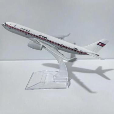 Imagem de Modelo De Avião De Brinquedo KORYO 330 Em Metal Fundido De 16cm, Escal