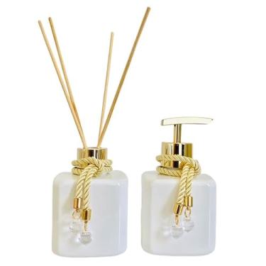 Imagem de Kit Lavabo Banheiro Saboneteira Difusor Aromatizador Luxo Pet 300ml - Plástico PET - Decorativo e Moderno para Banheiro(Ouro,Sem Bandeja)