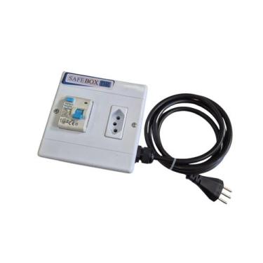 Imagem de SafeBox DR Bivolt 127/220V com Tomada 10/20A e Proteção Contra Choque 